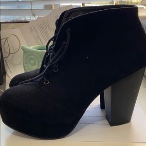 Brand New! Worn once !